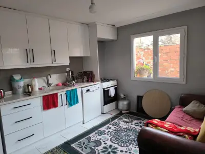 SIFIR 3+1 KÖY EVİ – URGANLI / TURGUTLU - Konut | Zero Emlak - Fotoğraf 3 Arka Plan