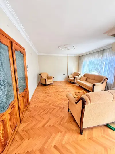 TURGUTLU CUMHURİYET MAHALLESİ   SATILIK DAİRE - Konut | Zero Emlak - Fotoğraf 5 Arka Plan