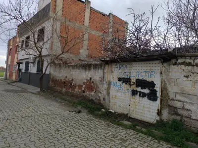 ACİL SATILIK – FIRSAT FİYAT    120 M² ARSA - Arazi | Zero Emlak - Fotoğraf 2 Arka Plan