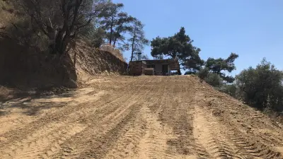 Turgutlu Yayla’da Manzaralı Zeytinlik – Doğayla İç İçe Yaşam  4 gün geçerli fiyat - Arazi | Zero Emlak - Fotoğraf 8 Arka Plan